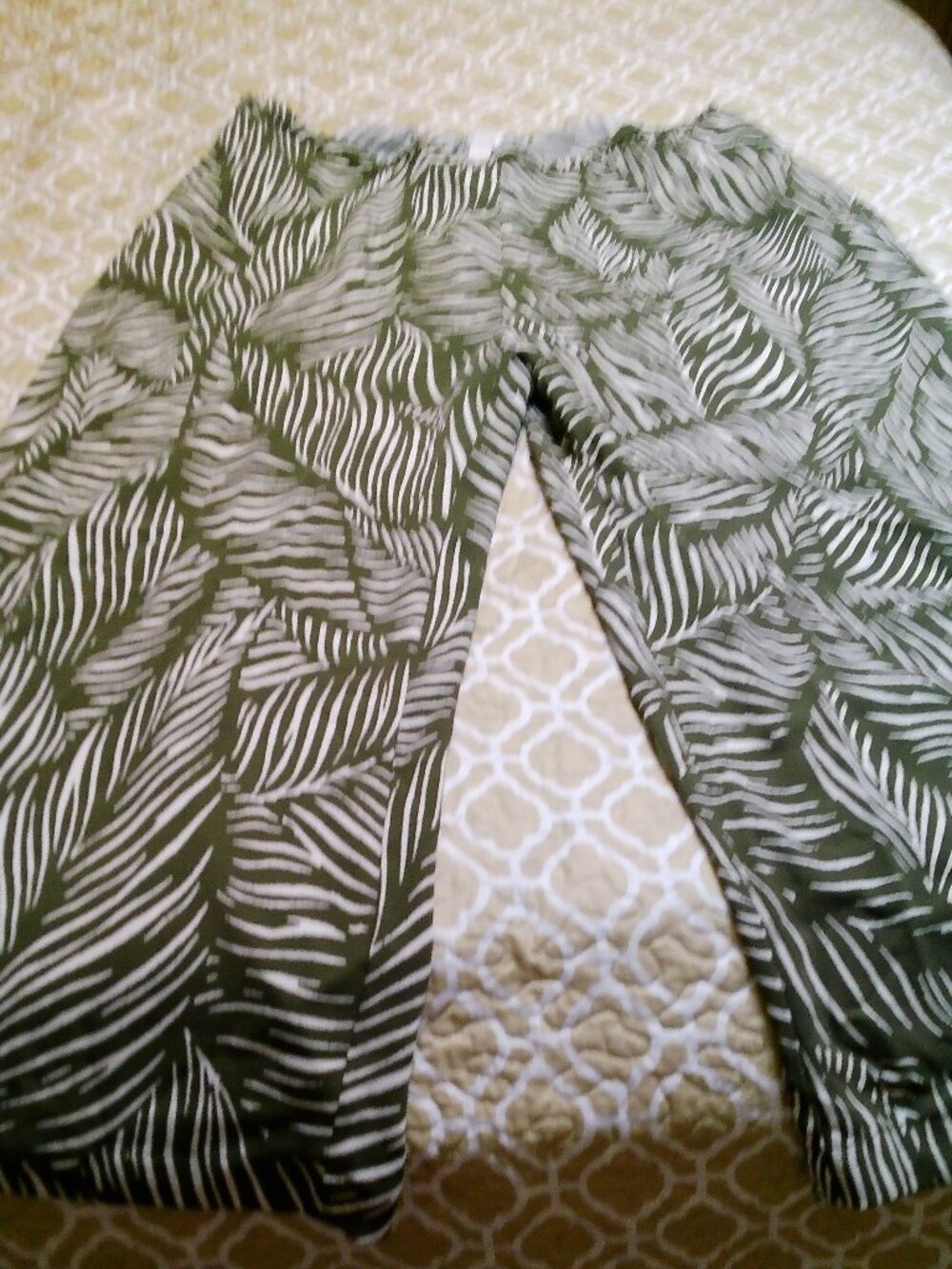 NORDSTROM WIDE LEG CROP PANTS SIZE 1XL GOOD CONDITION